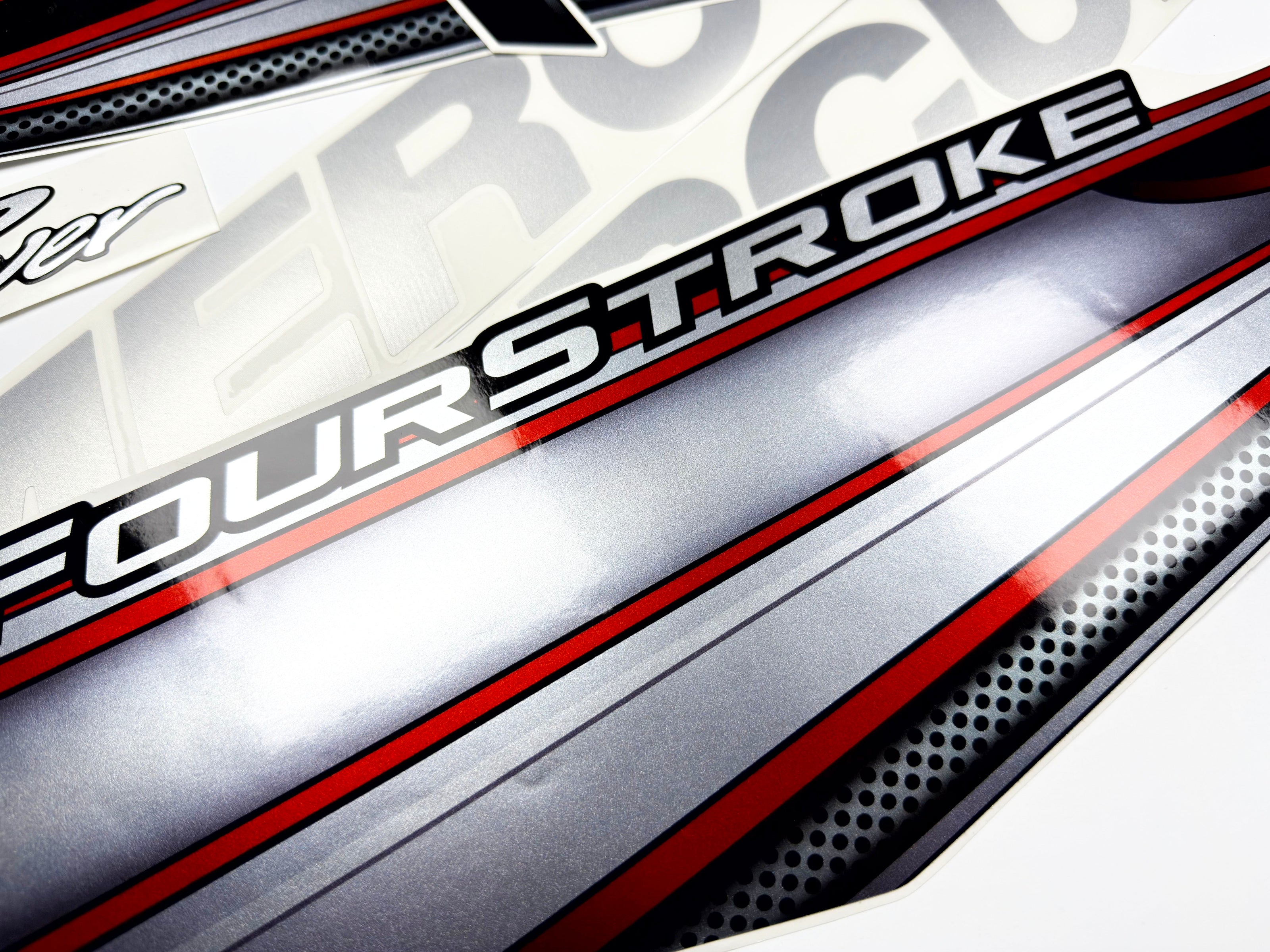 Vinyl graphic silver shimmer decals set suitable for Mercury 115 hp four stroke outboard engine. Vinyl silver shimmer stickers kit for Mercury 115 hp four stroke Handmade
