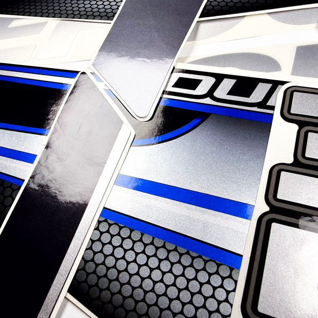 Vinyl graphic silver shimmer blue decals set suitable for Mercury 135 hp four stroke outboard engine. Vinyl silver shimmer stickers kit for Mercury 135 hp four stroke Handmade