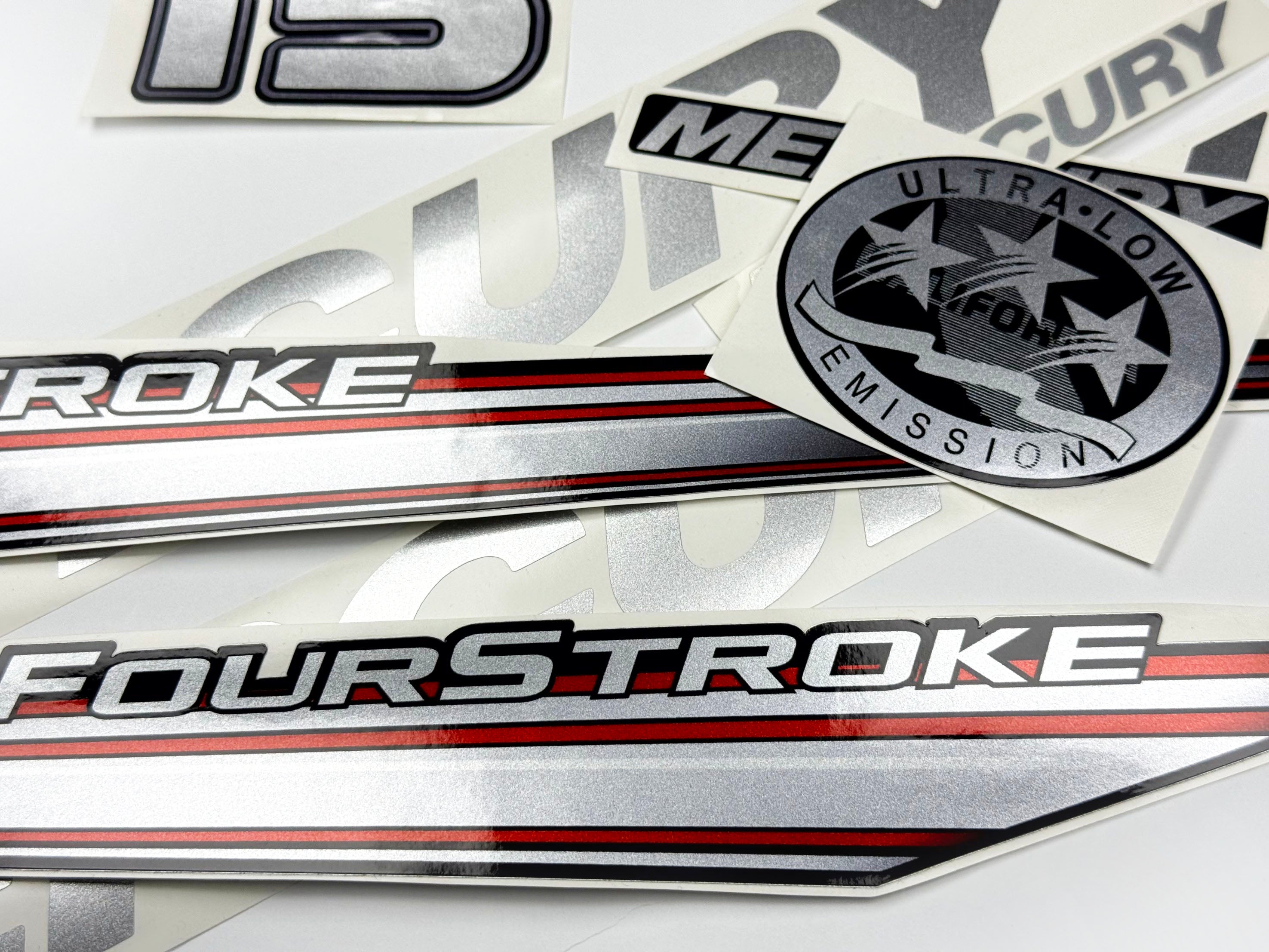 Vinyl graphic silver shimmer decals set suitable for Mercury 15 hp four stroke outboard engine. Vinyl silver shimmer stickers kit for Mercury 15 hp four stroke Handmade