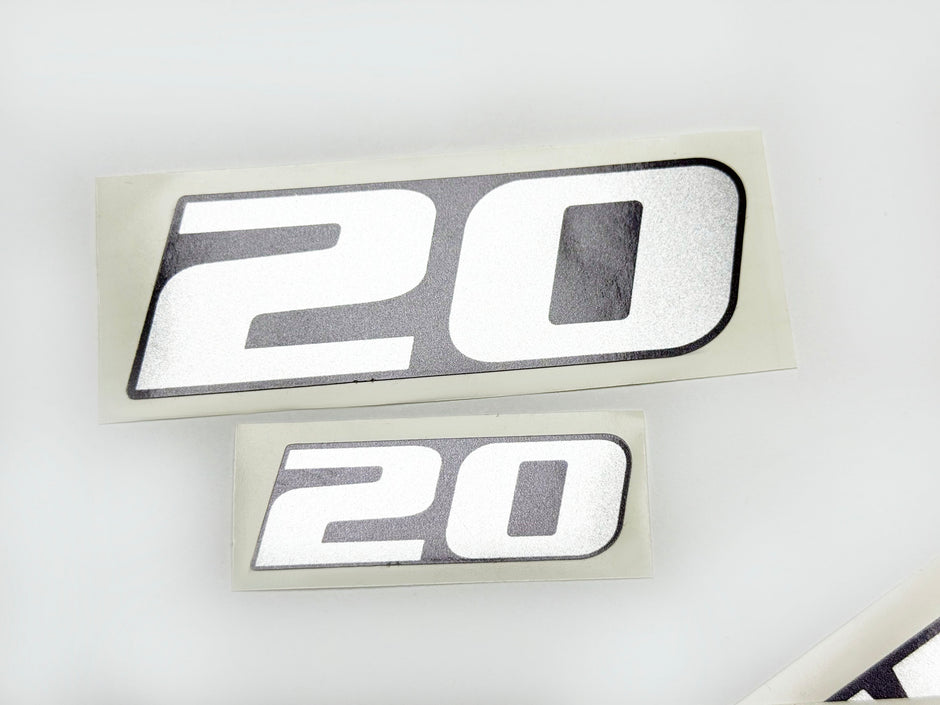 Vinyl graphic metalized silver shimmer decal number for Yamaha 20 hp four stroke outboard engine. Vinyl sticke numbers kit for yamaha 20 hp four stroke Handmade
