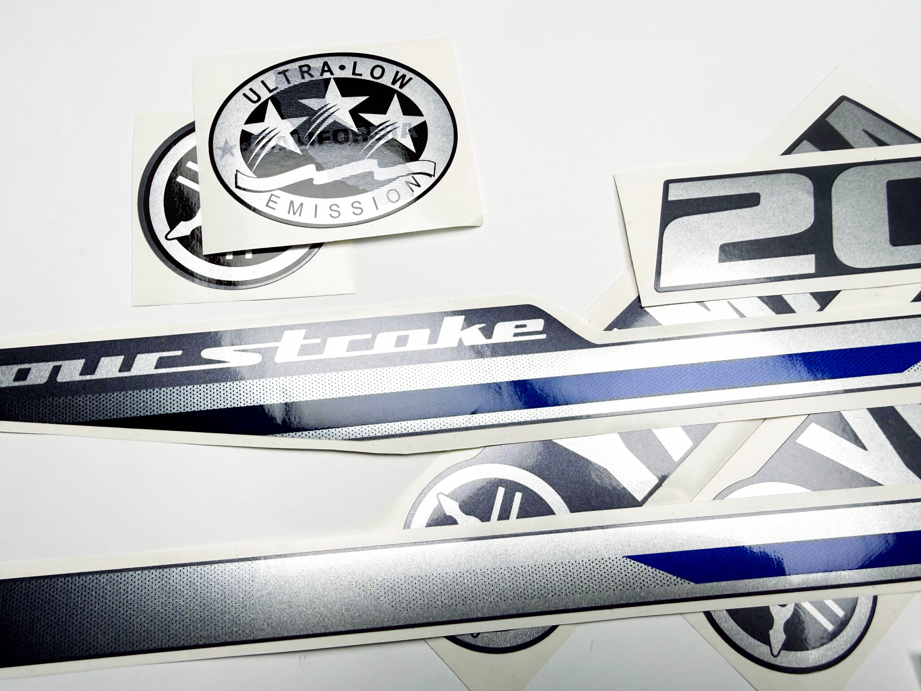 Vinyl graphic metalized silver shimmer decals set suitable for Yamaha 20 hp four stroke outboard engine. Vinyl stickers kit for Yamaha 20 hp four stroke Handmade