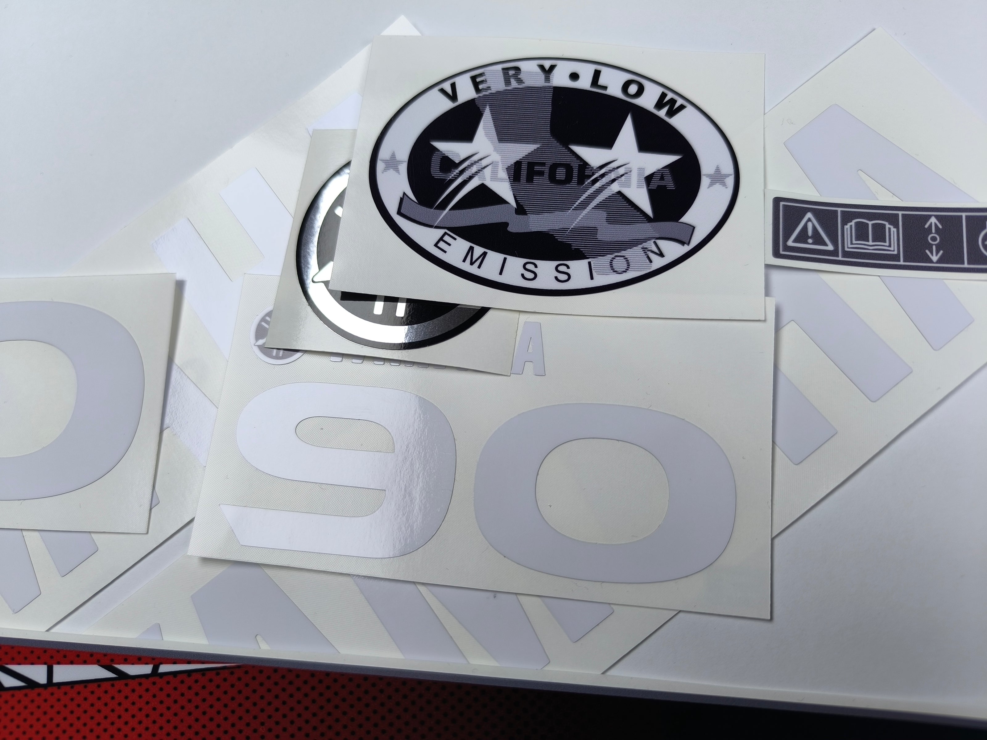 Vinyl graphic red decals set suitable for Yamaha 90 hp two stroke outboard engine. Vinyl stickers kit for yamaha 90 hp two stroke Handmade (Copy)