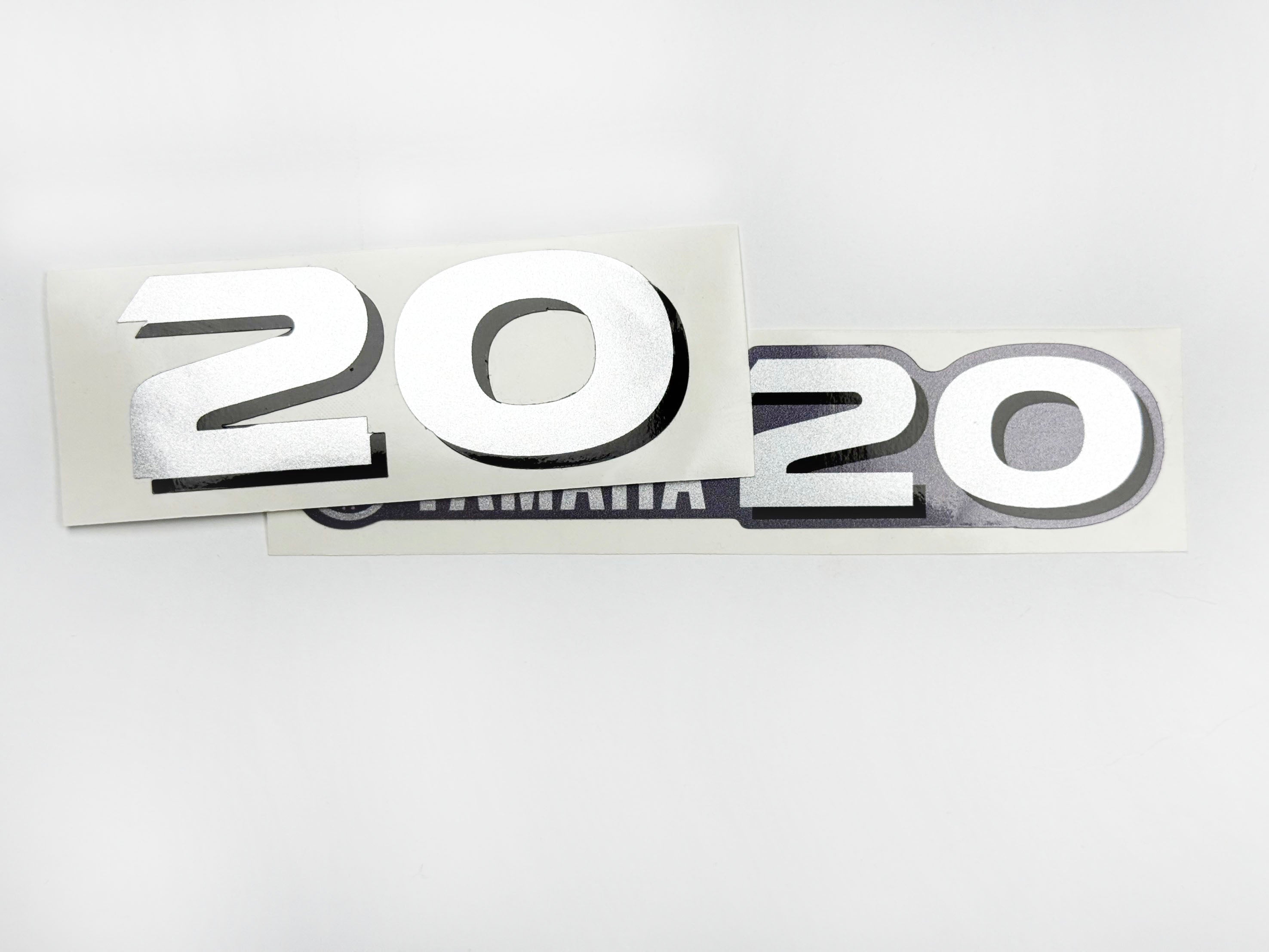 Vinyl graphic metalized silver shimmer decal number for Yamaha 20 hp four stroke outboard engine. Vinyl sticke numbers kit for yamaha 20 hp four stroke Handmade