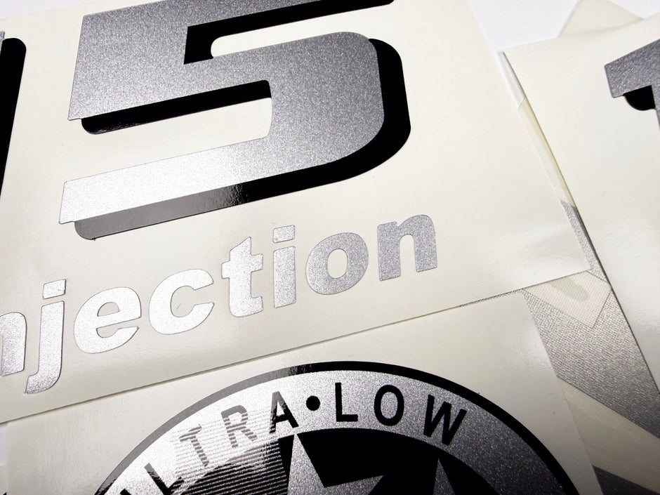Vinyl graphic metalized silver and grey shimmer decals set suitable for Yamaha 115 hp four stroke outboard engine. Vinyl stickers kit for Yamaha 115 hp four stroke Handmade