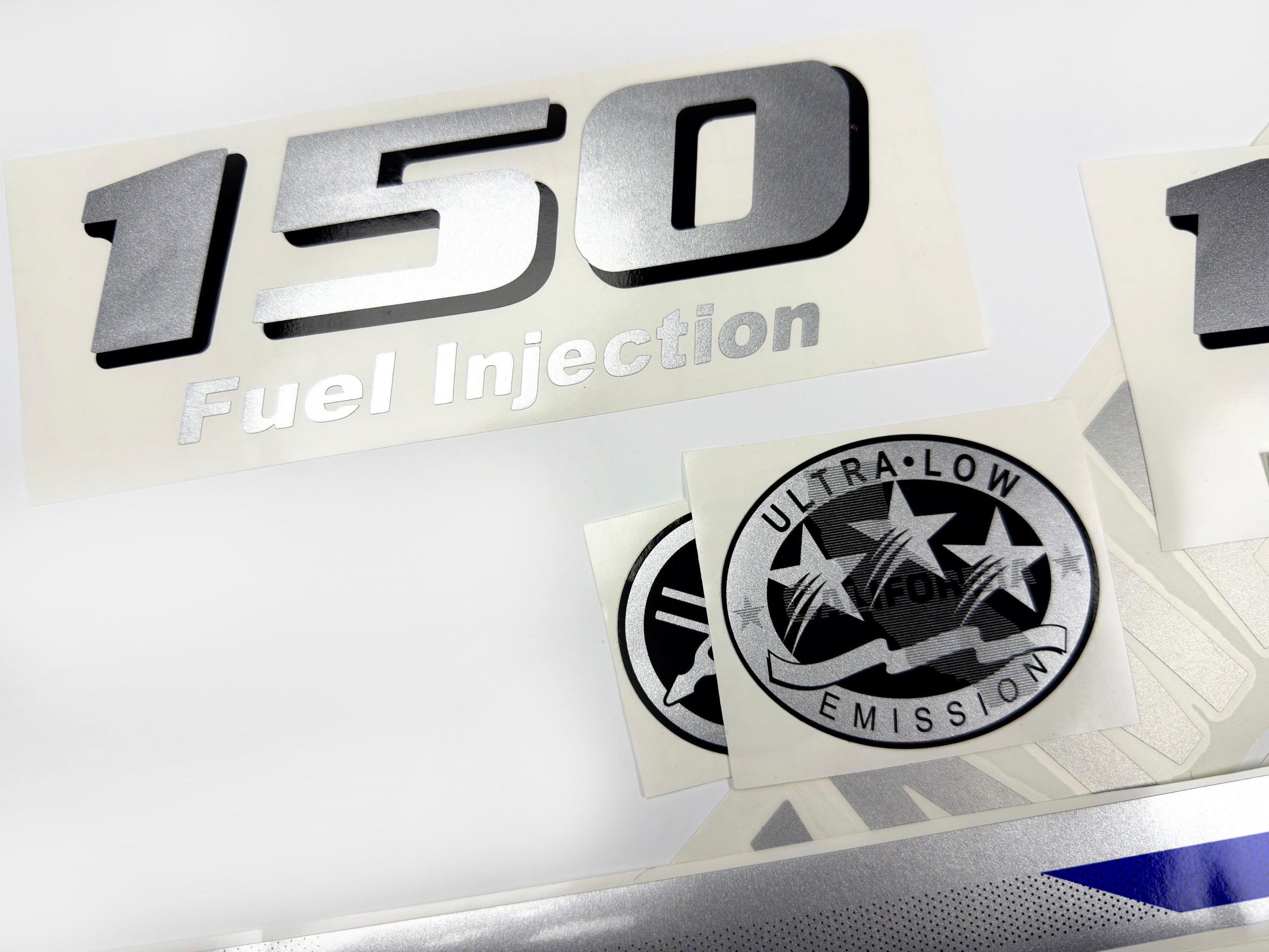 Vinyl graphic metalized silver and blue shimmer decals set suitable for Yamaha 150 hp four stroke outboard engine. Vinyl stickers kit for Yamaha 150 hp four stroke Handmade