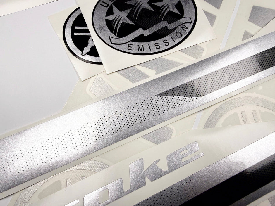 Vinyl graphic metalized silver grey shimmer decals set suitable for Yamaha 150 hp four stroke outboard engine. Vinyl stickers kit for Yamaha 150 hp four stroke Handmade