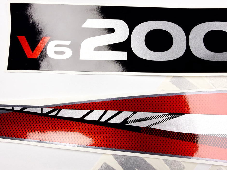 Vinyl graphic metalized silver whith red shimmer decals set suitable for Yamaha 200 hp two stroke outboard engine. Vinyl stickers kit for Yamaha 200 hp two stroke Handmade