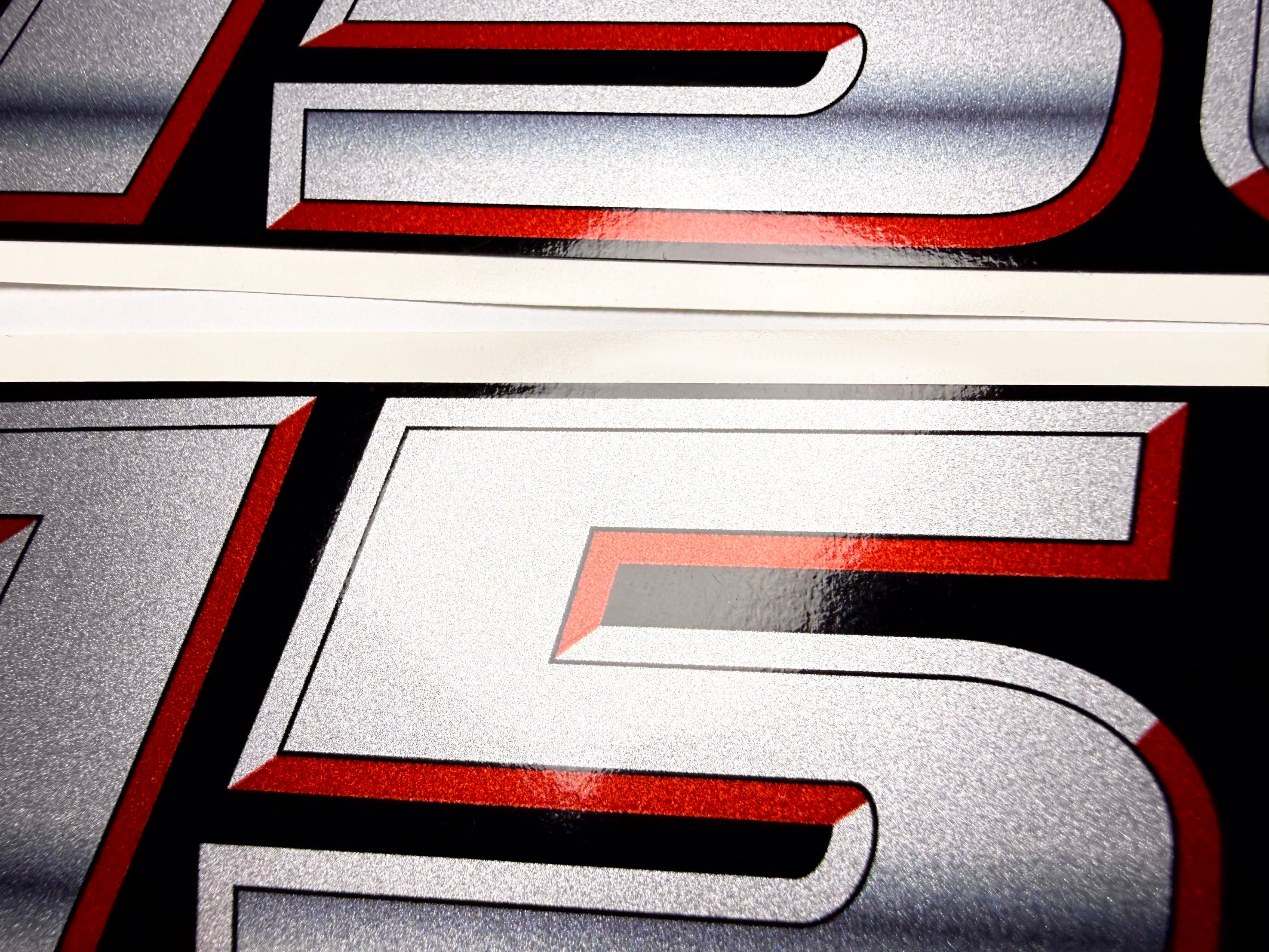 Vinyl graphic silver metalized shimmer decal numbers set suitable for Suzuki 150 hp four stroke outboard engine. Vinyl stickers number for suzuki 150 hp four stroke Handmade