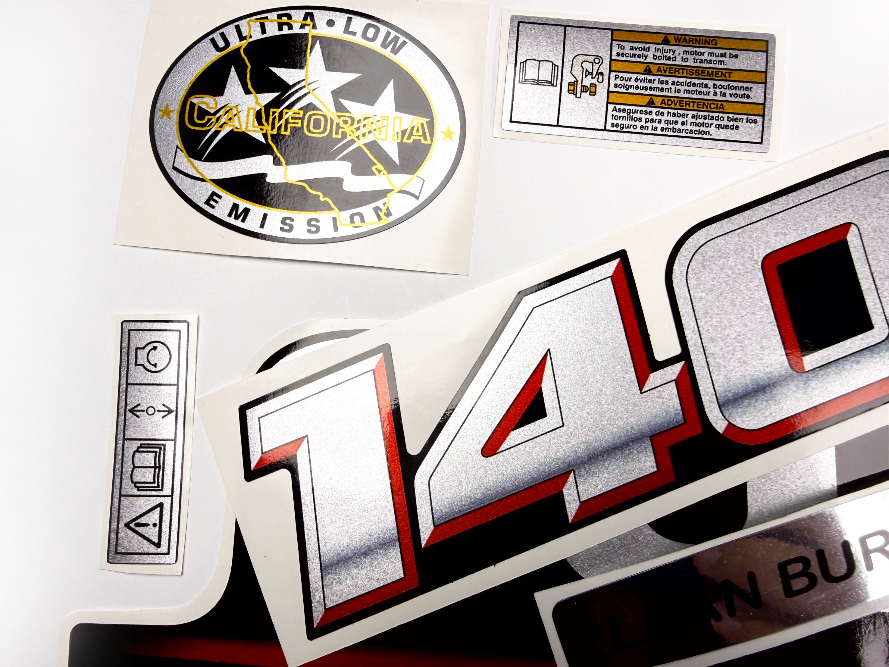 Vinyl graphic silver metalized shimmer decals set suitable for Suzuki 140 hp four stroke outboard engine. Vinyl stickers kit for suzuki 140 hp four stroke Handmade