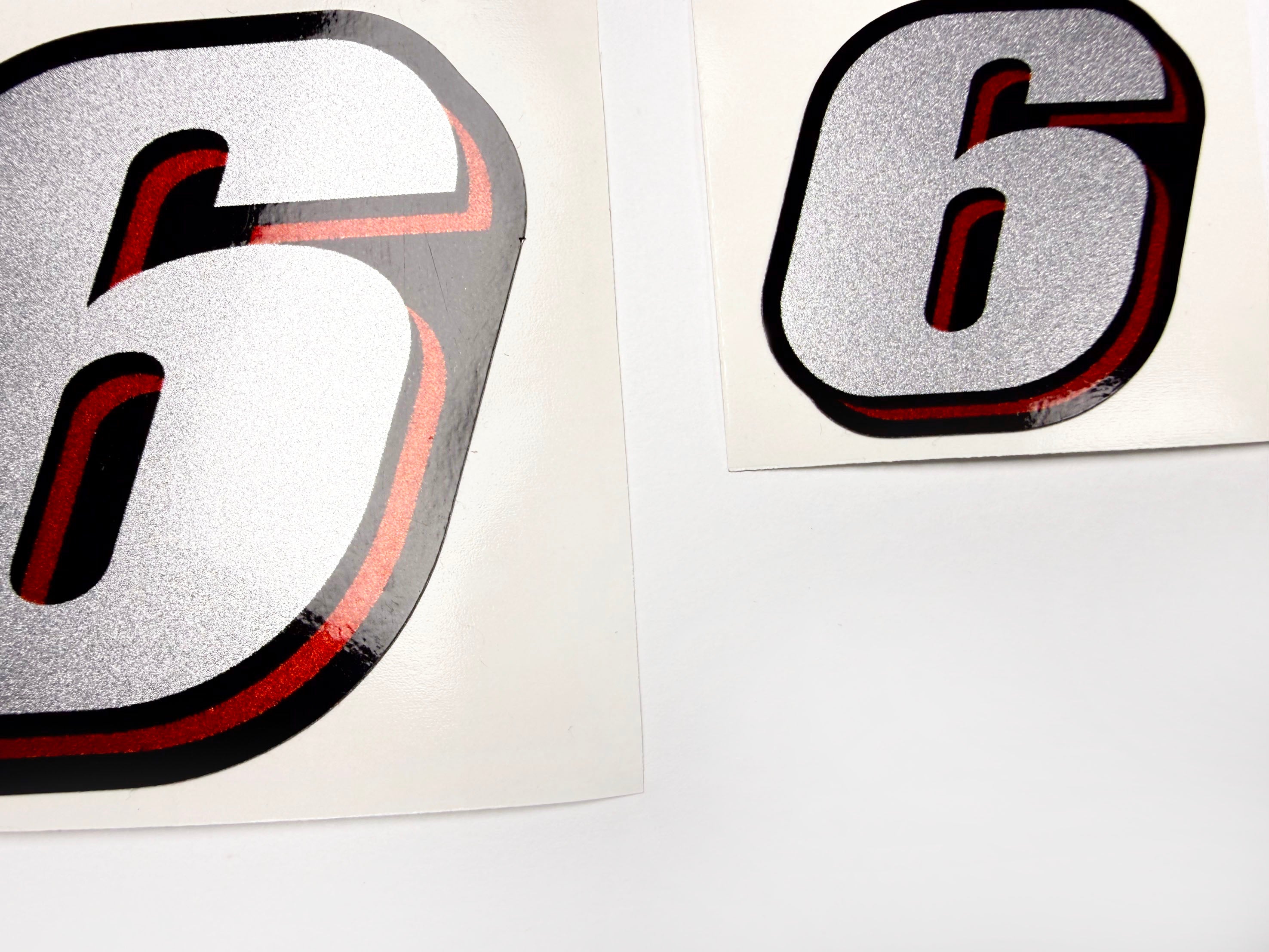 Vinyl graphic silver red shimmer decals set suitable for Suzuki 6 hp four stroke outboard engine. Vinyl stickers kit for suzuki 6 hp four stroke Handmade