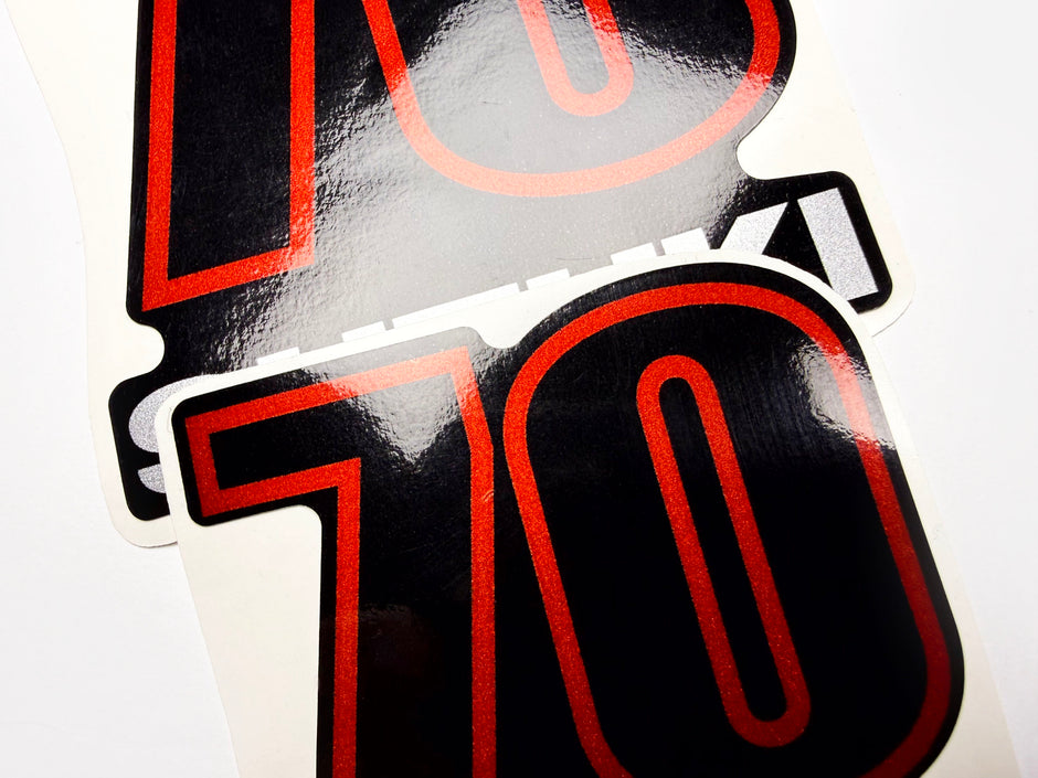 Vinyl graphic silver metalized shimmer decals set suitable for Suzuki 70 hp four stroke outboard engine. Vinyl stickers kit for suzuki 70 hp four stroke Handmade