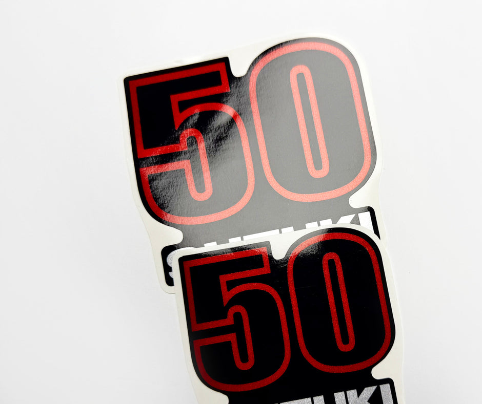 Vinyl graphic silver metalized shimmer decals set suitable for Suzuki 50 hp four stroke outboard engine. Vinyl stickers kit for suzuki 50 hp four stroke Handmade