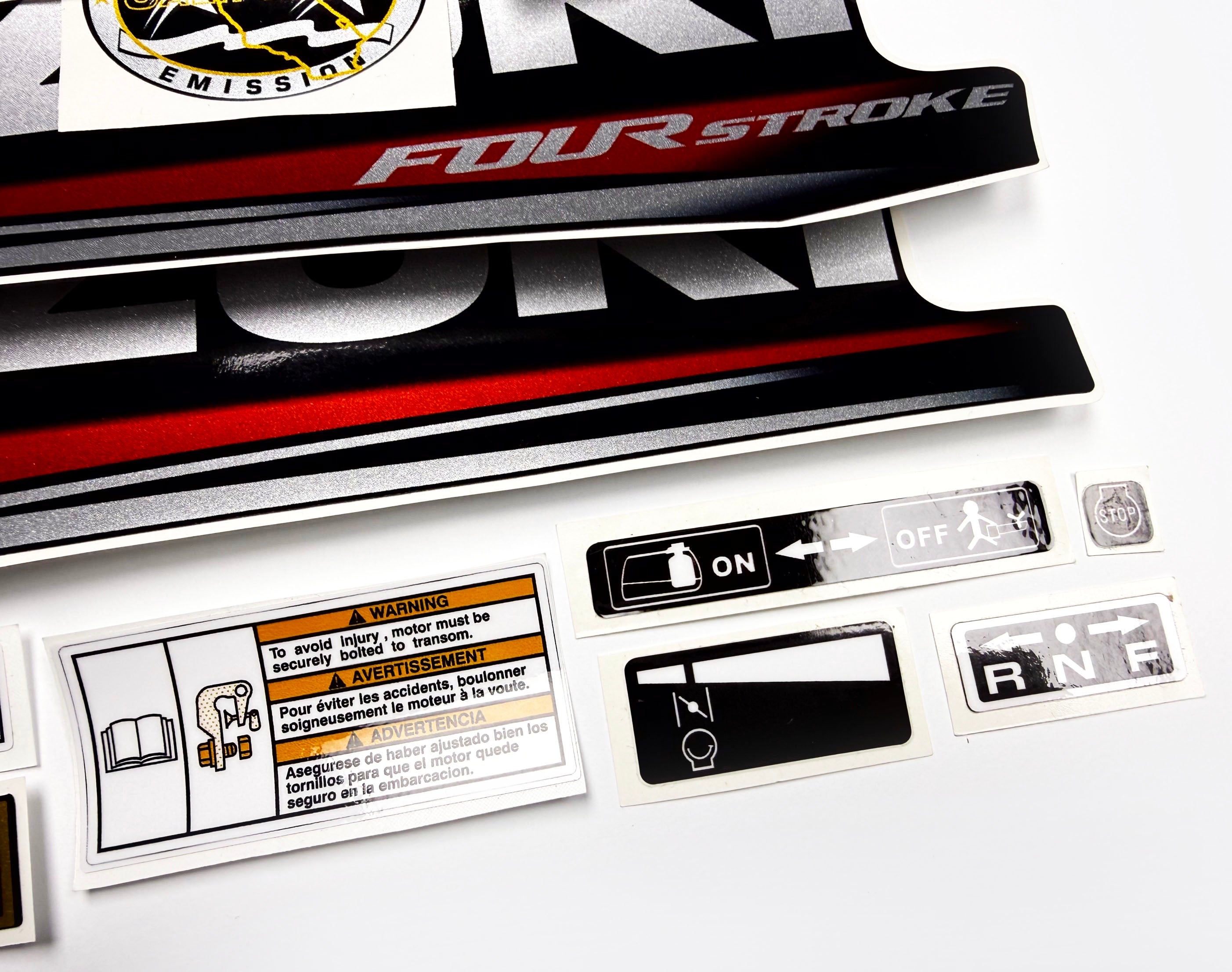 Vinyl graphic silver shimmer decals set suitable for Suzuki 5 hp four stroke outboard engine. Vinyl stickers kit for Suzuki 5 hp four stroke Handmade