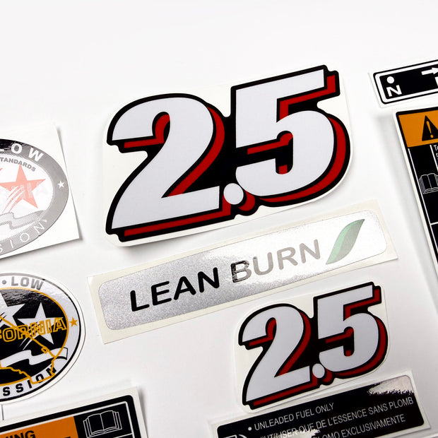 Vinyl graphic decals set suitable for Suzuki 2.5 hp four stroke outboard engine. Vinyl stickers kit for Suzuki 2.5 hp four stroke Handmade