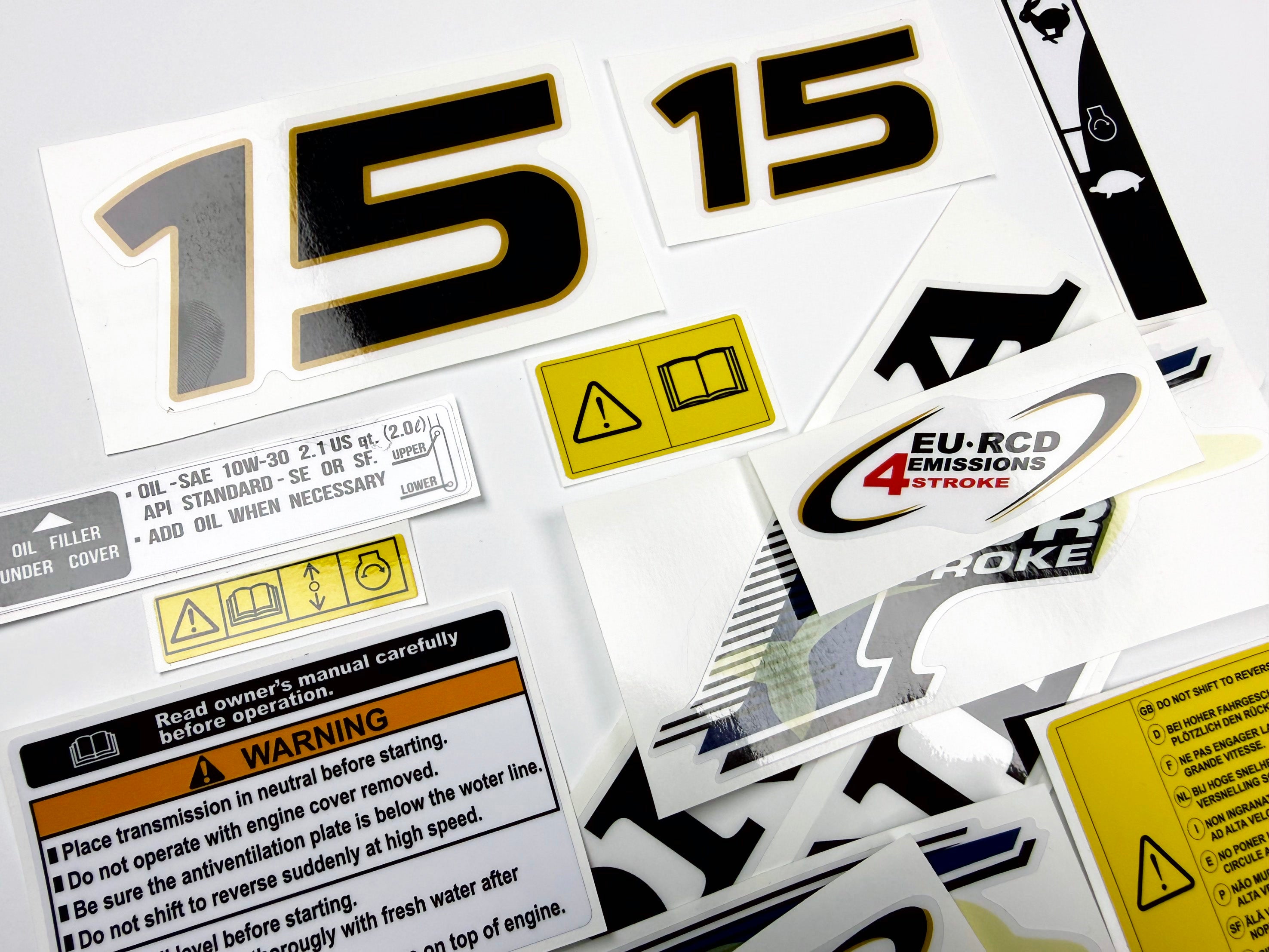 Vinyl graphic decals set suitable for Honda 15 hp four stroke outboard engine. Vinyl stickers kit for Honda 15 hp four stroke Handmade