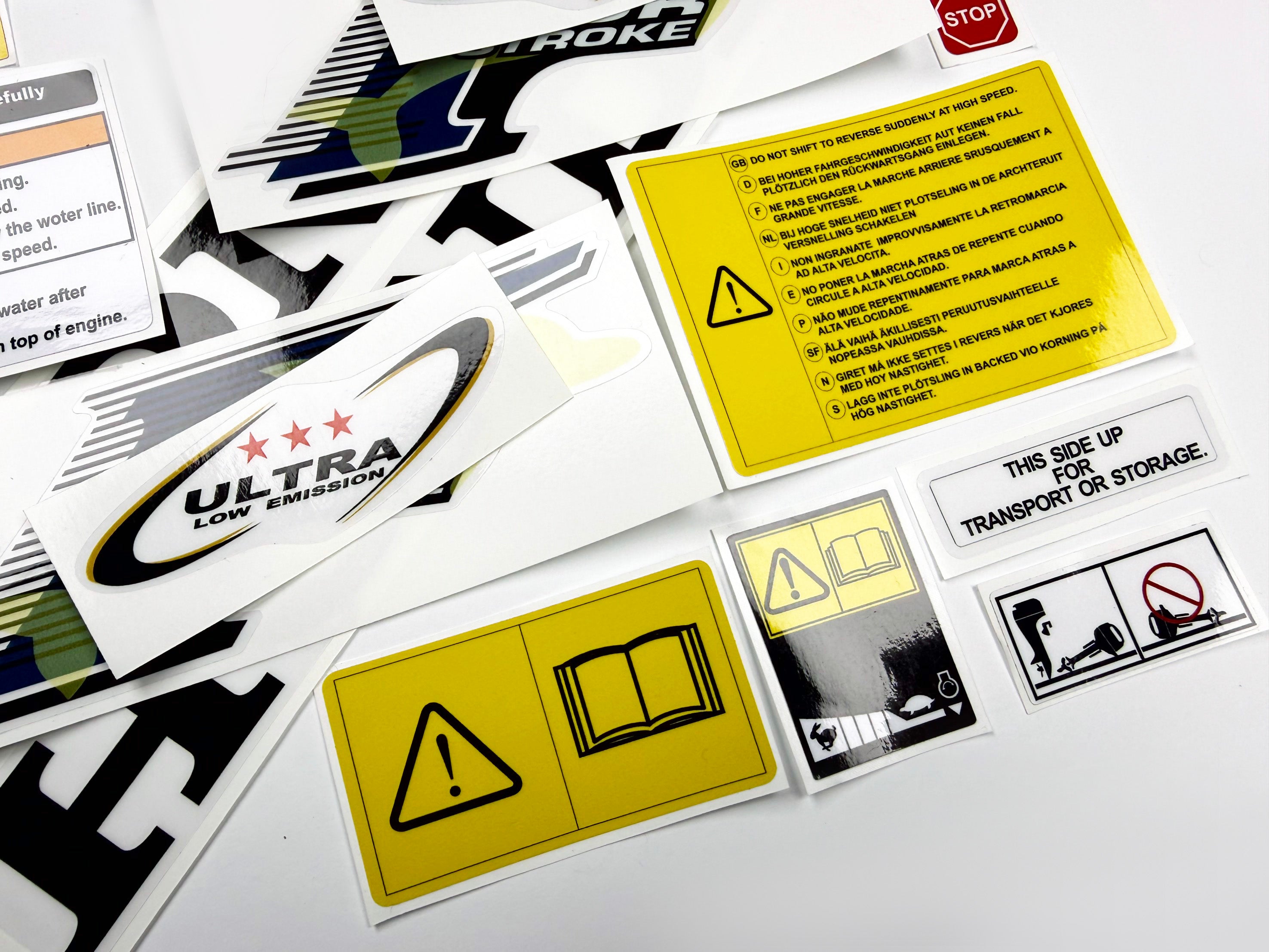 Vinyl graphic decals set suitable for Honda 15 hp four stroke outboard engine. Vinyl stickers kit for Honda 15 hp four stroke Handmade