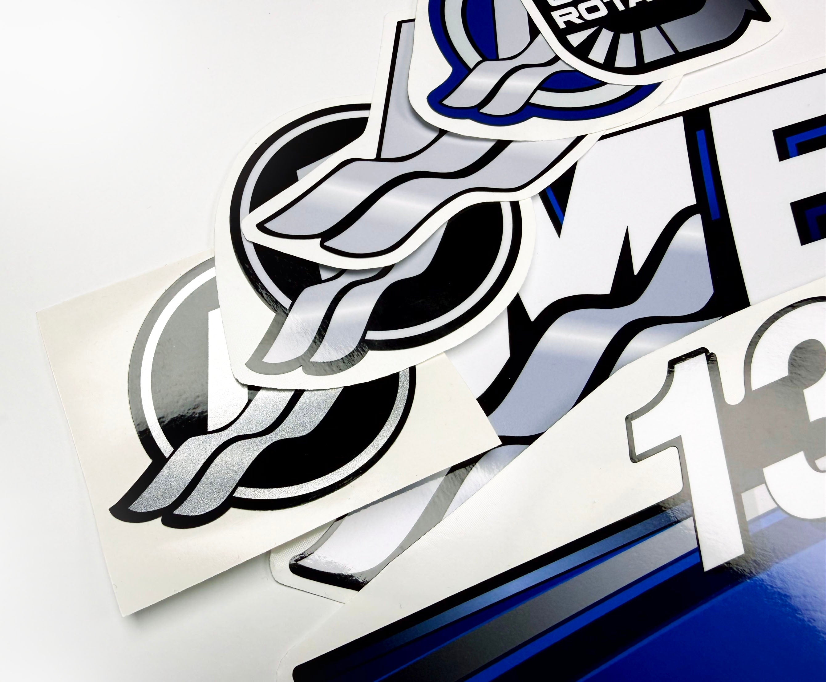 Vinyl graphic blue decals set suitable for Mercury 135 hp OptiMax saltwater two stroke outboard engine. Vinyl blue stickers kit for Mercury 135 hp two stroke Handmade