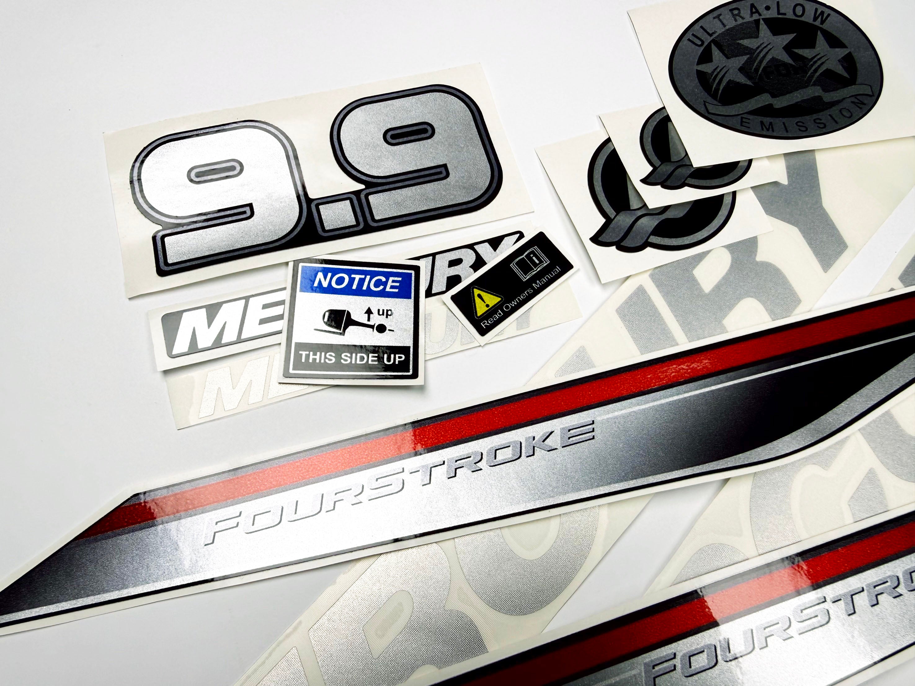 Vinyl graphic silver shimmer decals set suitable for Mercury 9.9 hp four stroke outboard engine. Vinyl silver shimmer stickers kit for Mercury 9.9 hp four stroke Handmade
